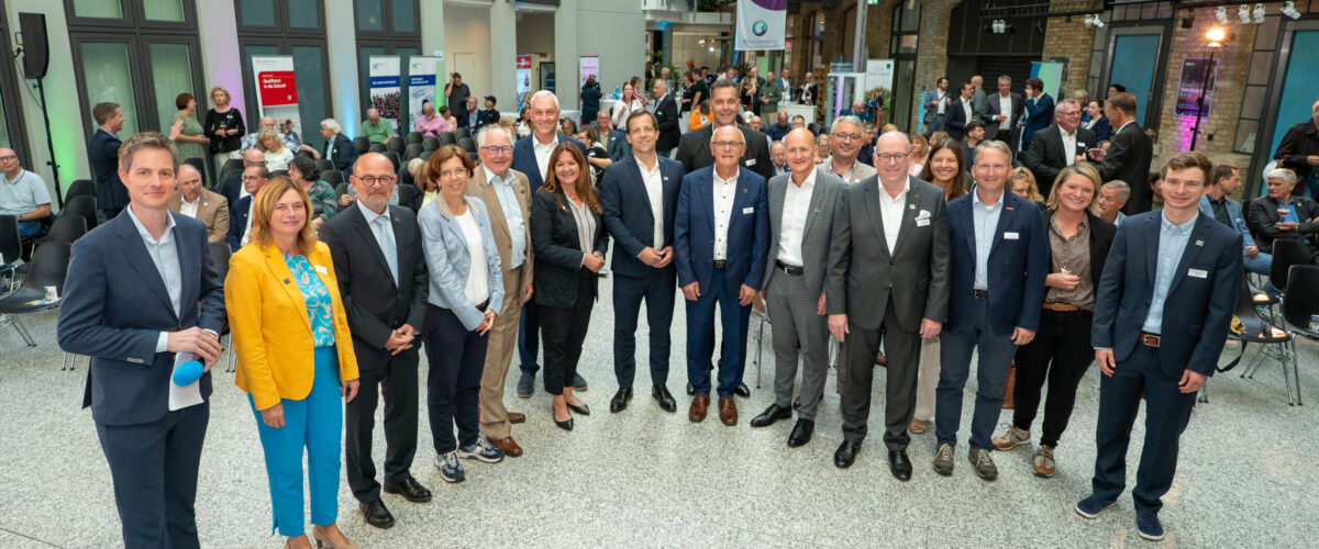 20250902-__RheinhessenKonferenz_inMEDIA_0055 Rheinhessen-Konferenz 2025 im HWK-Foyer