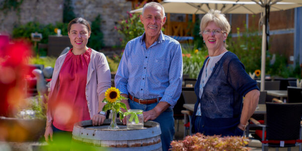 Wildrestaurant Tacheles Familie Schmitt Wildrestaurant Tacheles Familie Schmitt