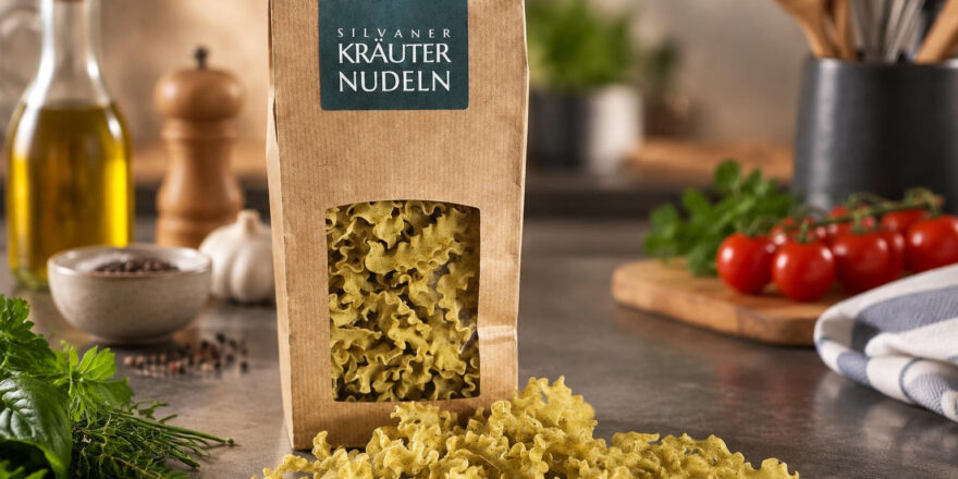 Silvaner-Kräuter-Nudeln in neuer Form und Verpackung